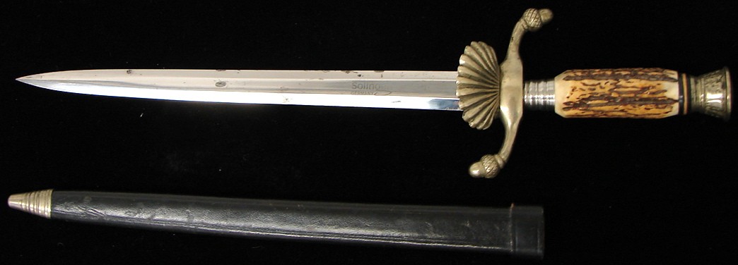 German Post WWI Hunters dagger. (MEW989)