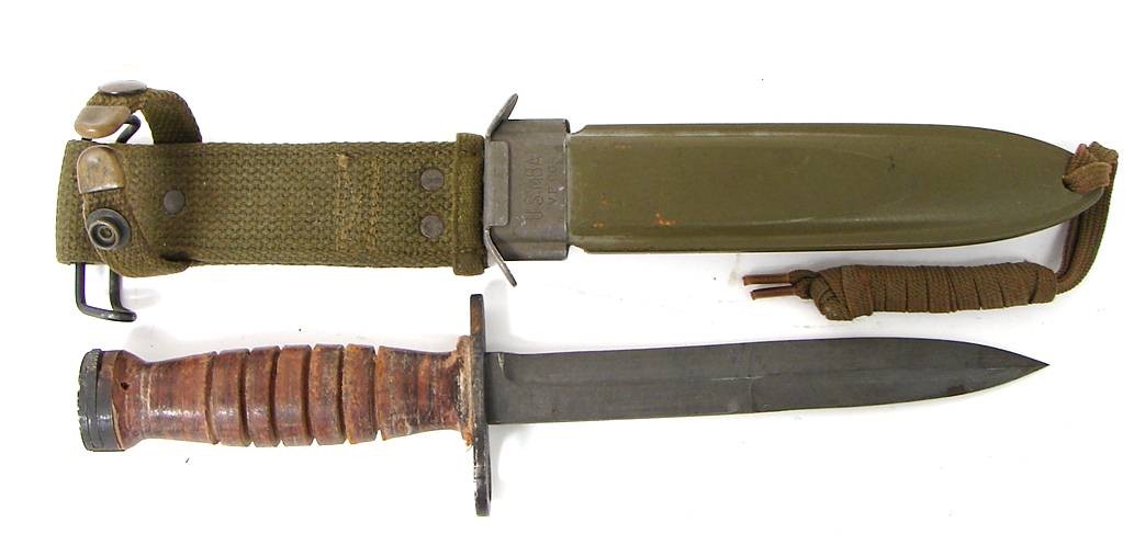 U.S. WWII M1 carbine bayonet.  (MEW1119)