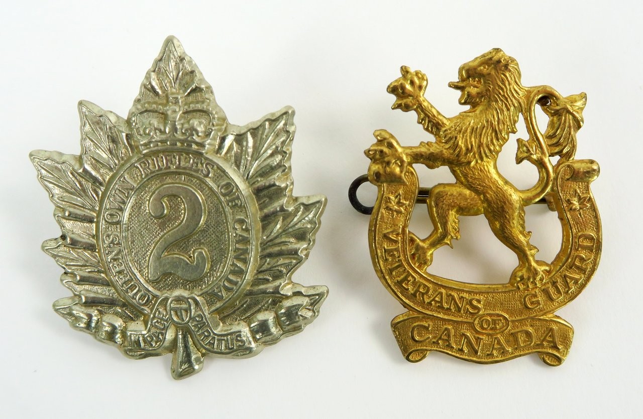 Two Canadian Infantry Badges (MM1039)