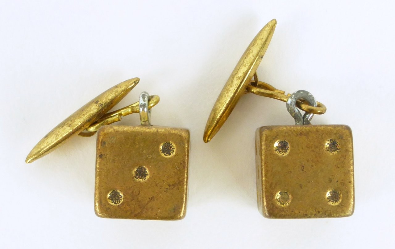 Vintage Gold Toned  Cuff Links (MM844)