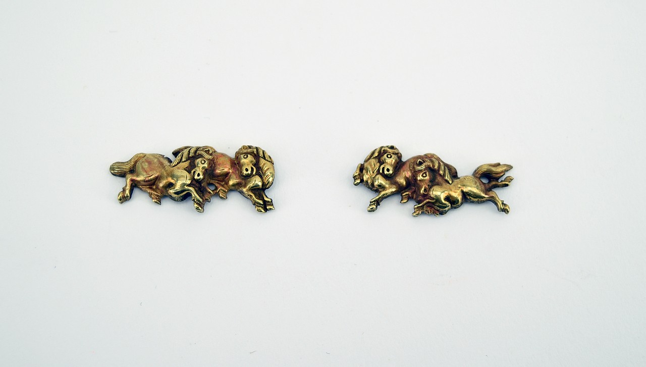 Kinko Menuki gold horses