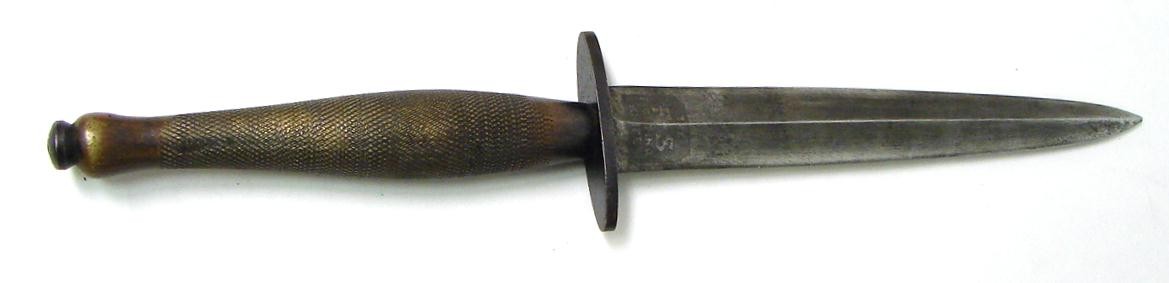 U.S. Scarce named WWII Sykes Faircairn Commando Knife (MEW1309)