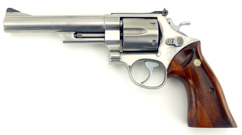 Smith & Wesson 657-2 .41 Magnum (PR25335) - Collectors Firearms