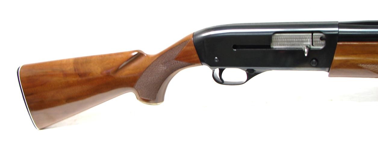 Winchester Super X-1 12 gauge shotgun. Original 1970s vintage semi-auto ...