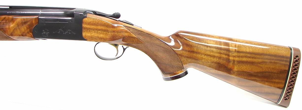 Weatherby Orion 12 gauge shotgun. Over/under shotgun with 28 barrels ...