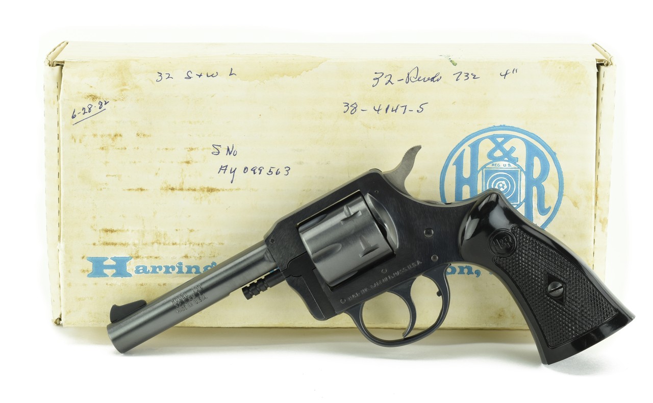 Harrington & Richardson 723 .32 S&W caliber revolver for sale.