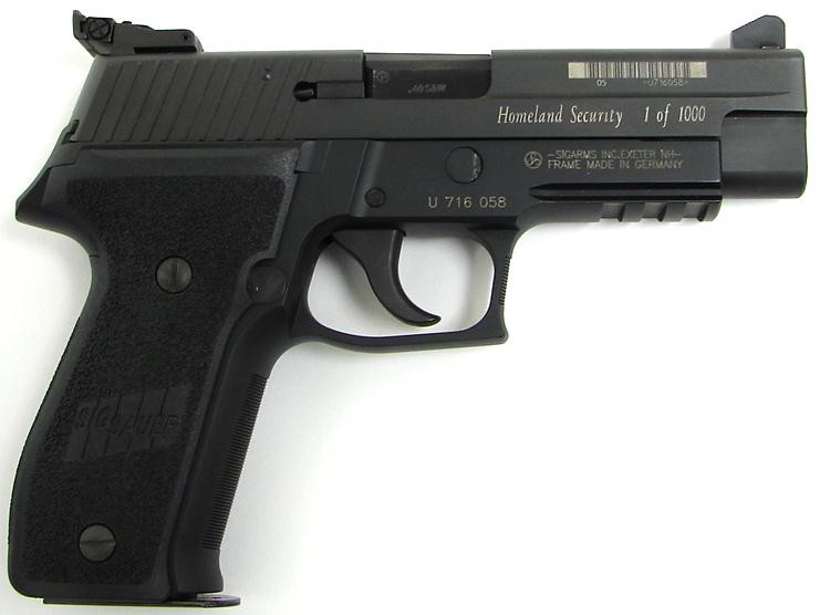 SIG SAUER P226 R ガスガン 9mm SIG P226 Nitron | SIG SAUER 9mm full size Pistol | Firearms