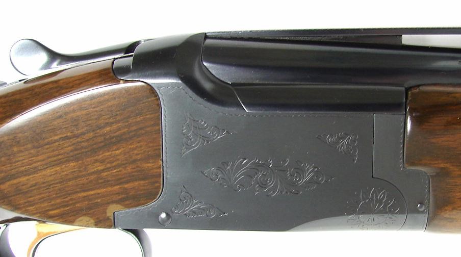 Browning Citori 12 gauge shotgun. 2-barrel trap set with 34 single ...