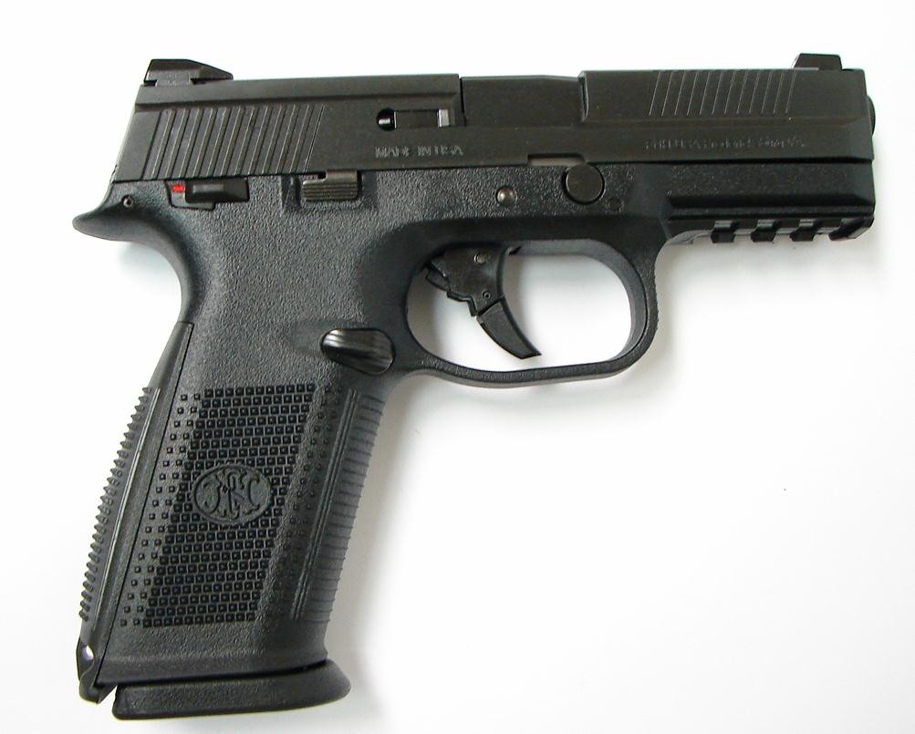 FNH USA FNS-9 9MM caliber pistol with night sights and three magazines ...