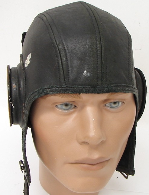 U.S. Navy or Crew helmet. (MH361)