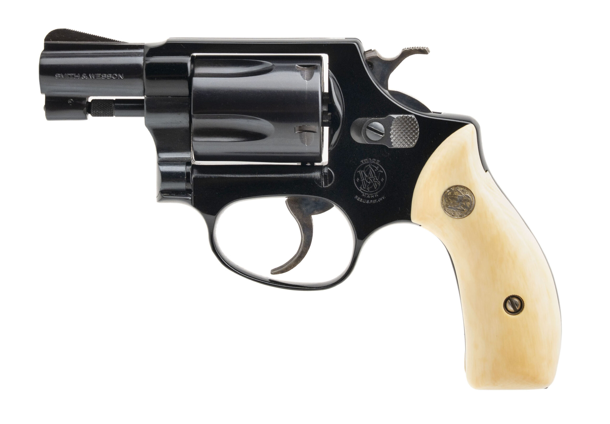 Smith & Wesson 37 Airweight Revolver .38 Special (L2025-09732)