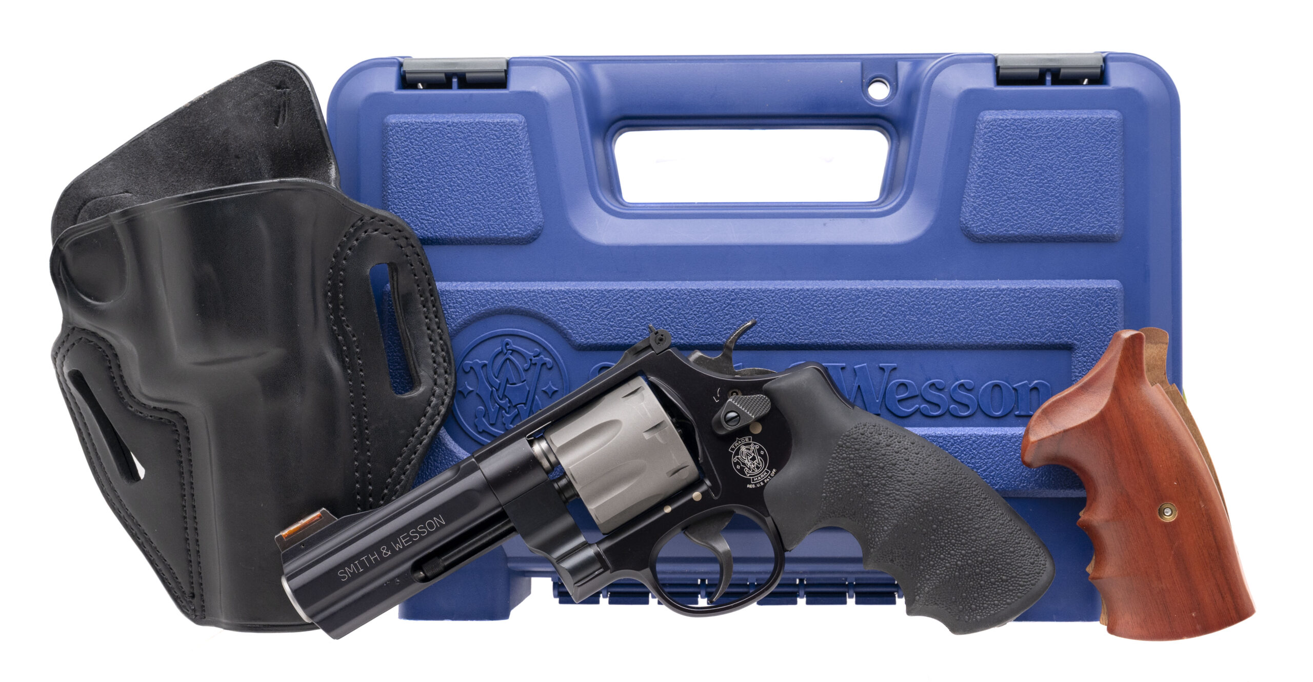 SMITH & WESSON 327 PD 8 SHOT AIRWEIGHT REVOLVER 357 MAGNUM (L2025