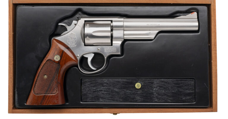 Smith & Wesson 629-1 Revolver 44 Magnum