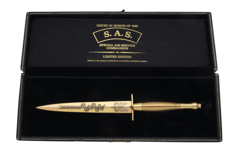 Cased 22ND Special AIR Service Fairbairn Sykes Commando Knife
