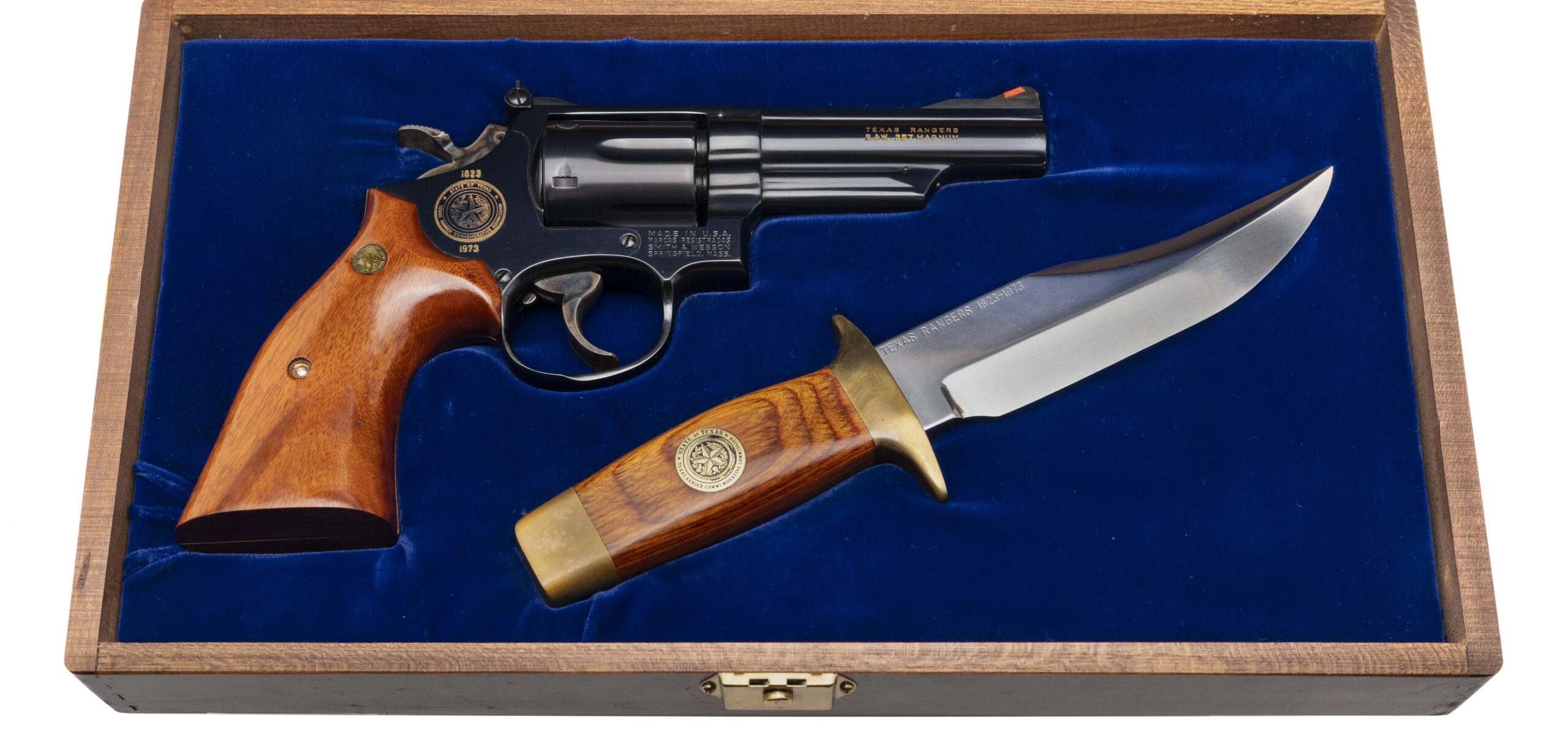 SMITH & WESSON 19-3 TEXAS RANGER COMMEMORATIVE REVOLVER .357 MAGNUM (L2026-00644)