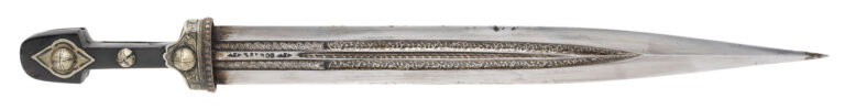 Fine Niello-Decorated Caucasian Kindjal (Qama), Dagestan (Kubachi), Late 19th Century