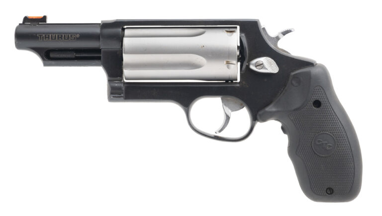 Taurus Judge Revolver .45 Long COLT/ 410 GAUGE.