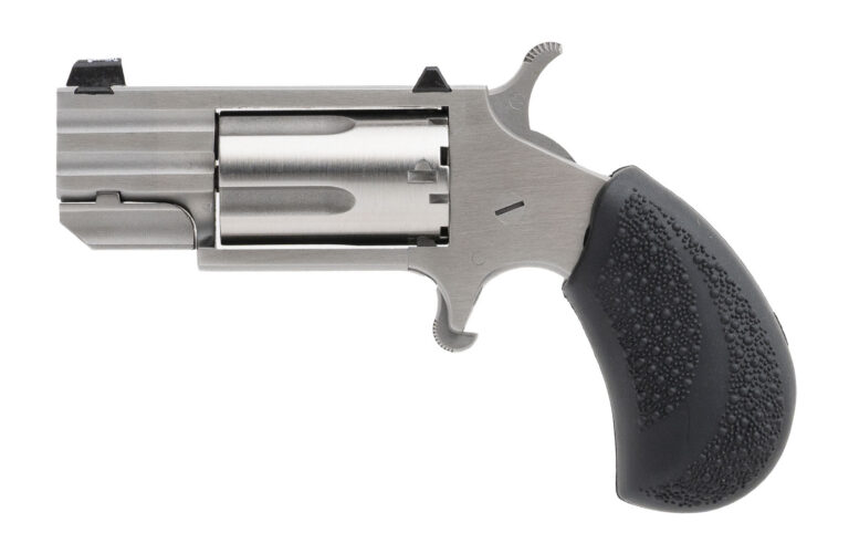 North American Arms PUG Mini Revolver .22 MAG.