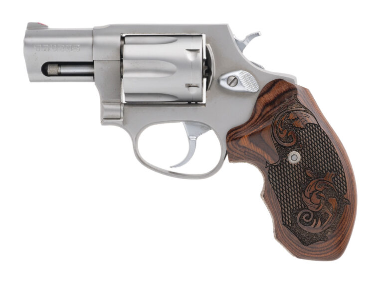 Taurus 327 Revolver .327 FED. MAG.