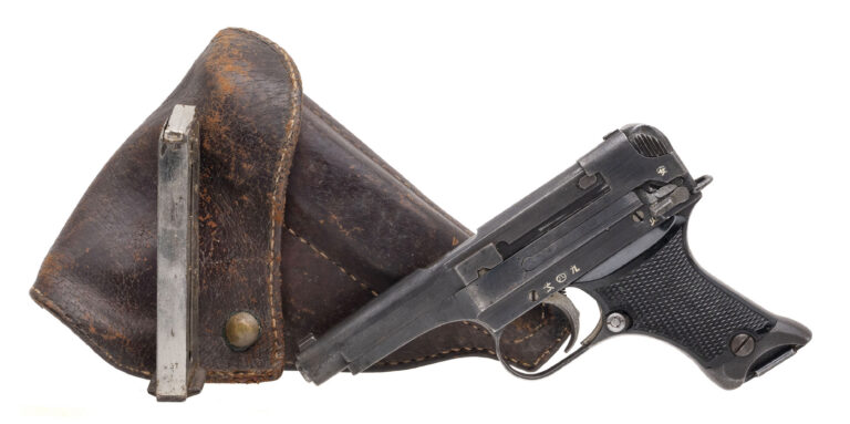 WWII Japanese Type 94 Showa 17.2 Semi-Automatic Pistol 8mm Nambu
